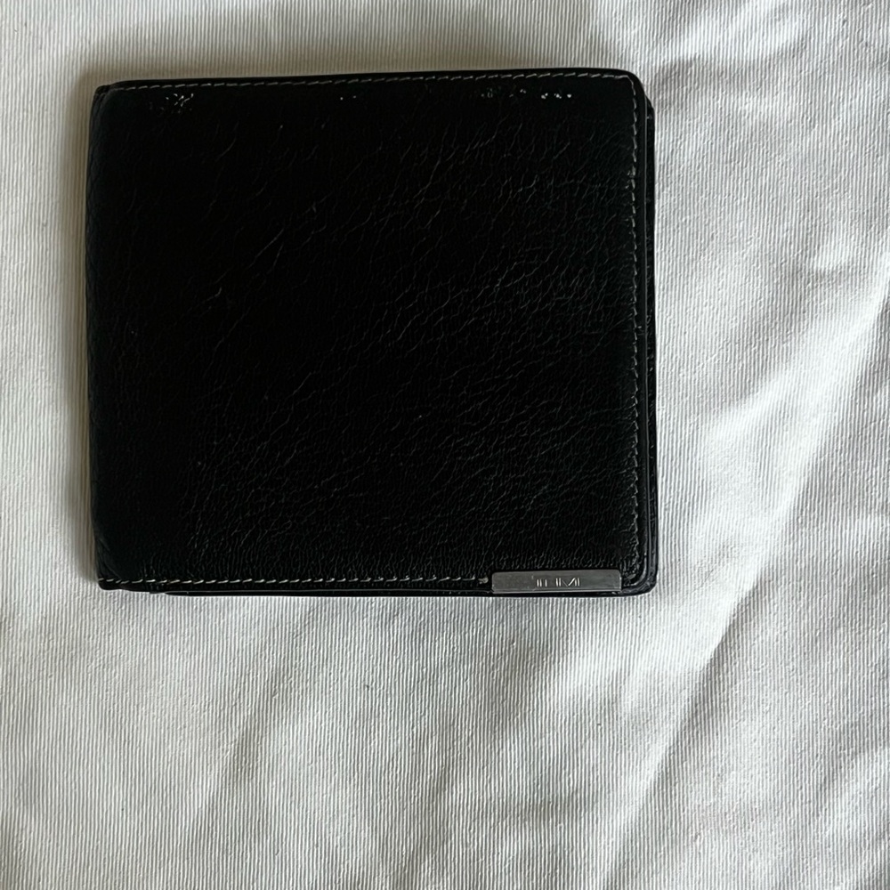 Tumi Wallet
